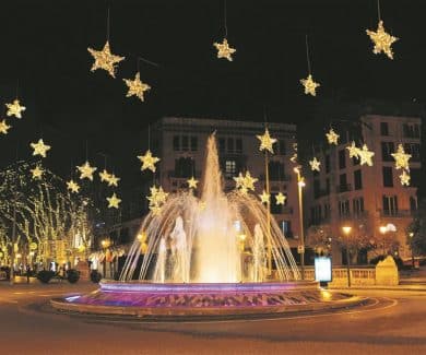 Palma de Mallorca traditionelle Weihnachtsbeleuchtung