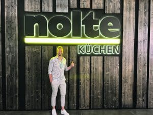Karriere von Anfang an: Florian Flügel präsentiert Nolte Küchen. Foto: privat